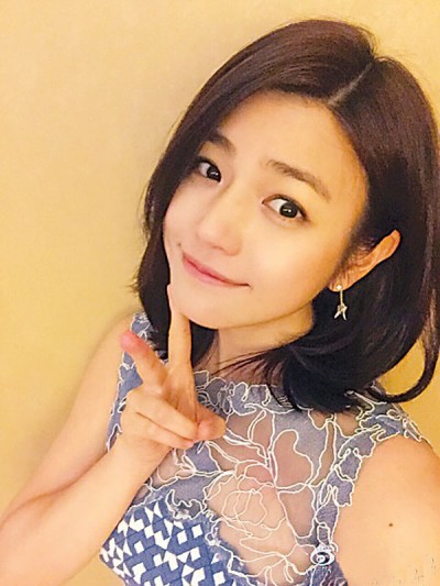 陈妍希。