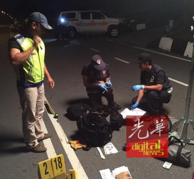警方鉴证组在现场进行调查工作。