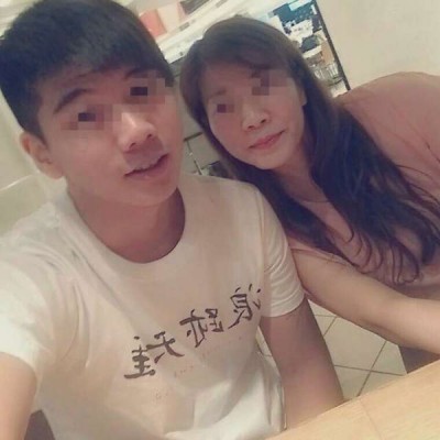 向姓少年與母親常在臉書上放合照,看似感情很好。不料在母親再婚10天後,少年就為6萬元將母親割喉殺害。