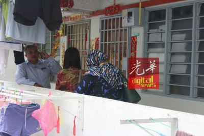 槟州福利企业领导也当下午2常,顶男童住家了解,可是发现无人。