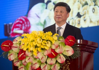 中华国家主席习近平当开幕式上致辞,要中美通过经常性沟通积累战略互信。(法新社照片)
