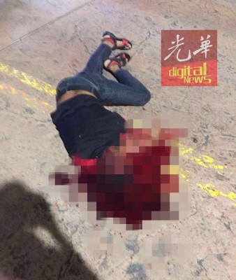 男子遭砍卧地,亲情模糊。
