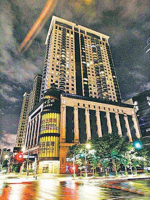 板桥豪宅位于新板特区内,每户市价约1613万令吉。