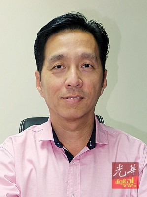 胡栋强。