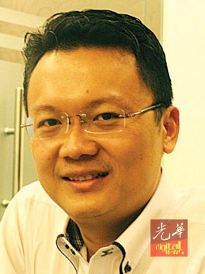 杨顺兴认为政治人物只要在宴会上论事实,不要人身攻击,就不会有问题。