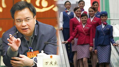 据中国媒体引接近南航的消息人士透露,万庆良出行前,航空公司会派人送上iPad,向他展示空姐照片,供他“挑选”。