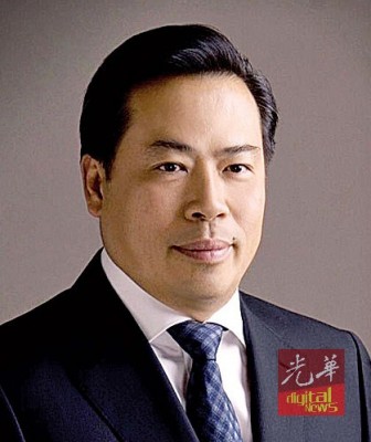 特别慈善家丹斯里拿督巴杜卡败荣盛博士少校局绅应允担任晚会主宾。