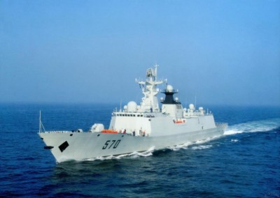 俄军军舰抵达湛江军港。