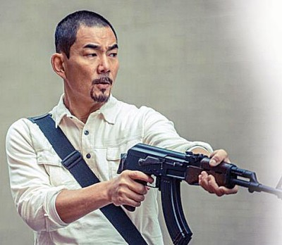 任贤齐在《树大招风》卖力演出。