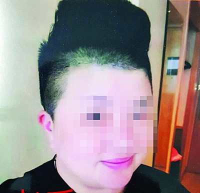 被投诉的沈姓女子。