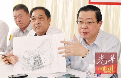 林冠英表示,由于州政府了解居住于亚依淡、垄尾及发林新市镇的居民,多会使用动物园路及甘榜比桑路两条道路,所以要求市厅进行提升工程。