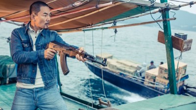 任贤齐在《树大招风》中饰演叶国欢(影射叶继欢)。