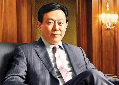 辛东彬(上图)因为参考人身份前往检察厅受查。