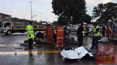 3号称死者遗体并排一起,未雨绸缪为送往中央医院太平间解剖。