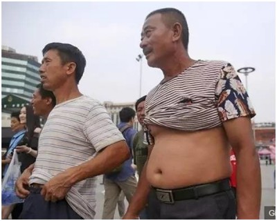 “北京比基尼”只限男人。