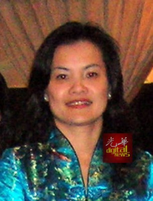 布先著名慈善家黄美珍不幸与2名妹妹及外甥女遭遇车祸身亡。