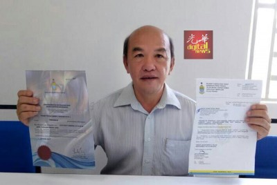 詹德荣担任柔府村社委会主席长达8年,因无政党背景在今年6月遭革除职务。
