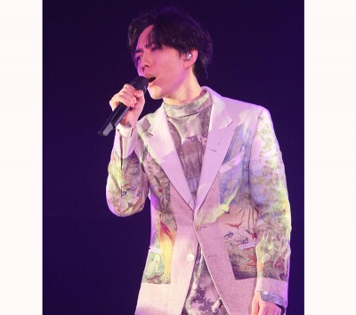 林宥嘉笑指演唱会选在9月9天,要使“歌唱久久”。