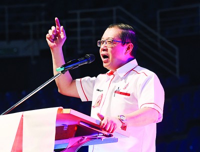 林冠英呼吁选民在来到大选被跳出来投票,坐被走党可蝉联保住槟州的19单州议席。
