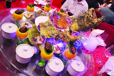这道“鱼跃龙门”,深获食神的赞赏。
