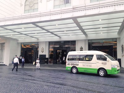 查理斯伉俪下榻的吉隆坡大华酒店,周四下午仍一如往常,未见有特别的保安措施。