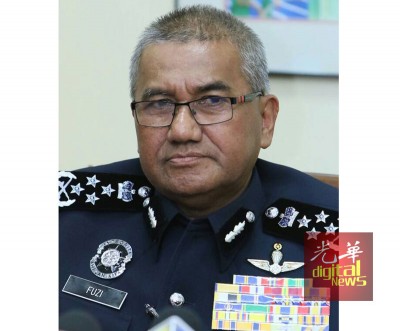 弗兹:警方全面控制情况,防止有人集会。