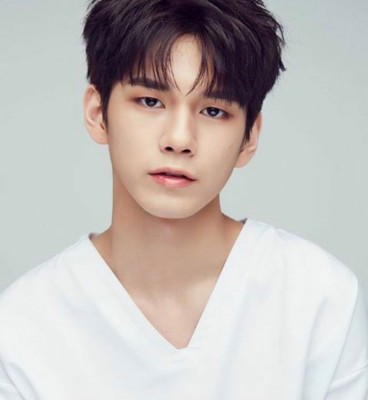邕圣佑的本经纪公司就是Fantagio。