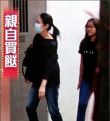 刘华休养期间,朱丽倩亲自到菜市场买菜挑食材,下厨为老公做健康餐。