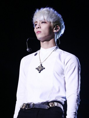 “SHINee”主唱钟铉去年烧炭自杀,英年早逝令人不舍。