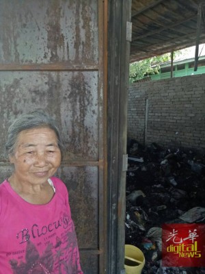 失去栖身之所的张坤玲。