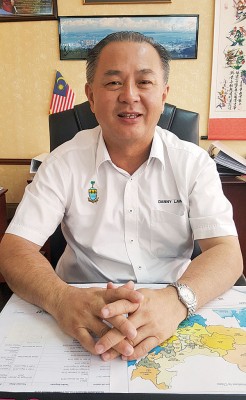 罗兴强表示感谢选民过去10年来给他的支持,他希望能在原区上阵。