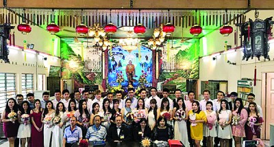 23对新人在寓意我爱你“520”的这一天结为夫妻。