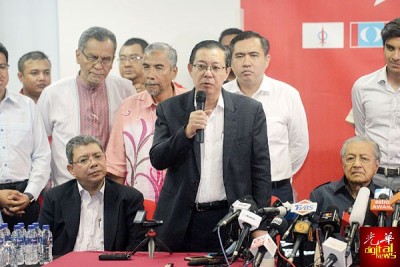林冠英:当务之急帮助国人。