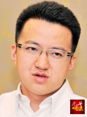 刘镇东在受看好之下输了,成为全国唯一在“王对王”对决中失利的火箭代表。