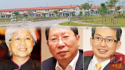 峇都加湾近年发展迅速人口激增,华教人士认为当地有必要增建华小。左起:章瑛、刘利民、刘子健。(档案照)