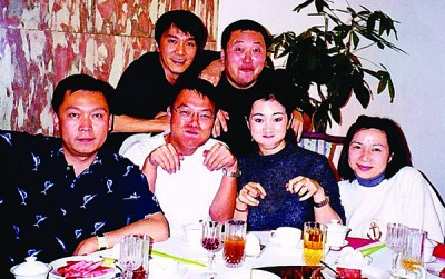 《唐伯虎点秋香》珍贵旧照出土。
