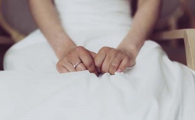 2017年共有968名未成年的非穆斯林与成年人结婚的案例。