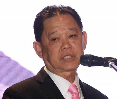 莫哈末丁:解决沟通问题。
