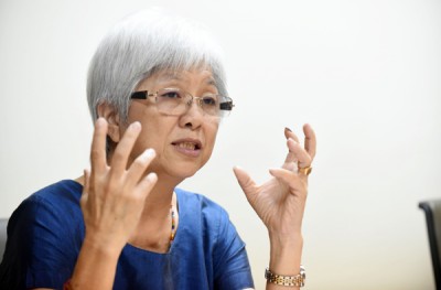 章瑛:州政府正积极研究福利援助政策“转型”。