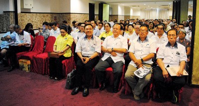 189表示踊跃出席大会。