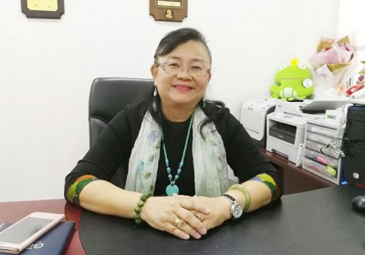 罗月清校长。