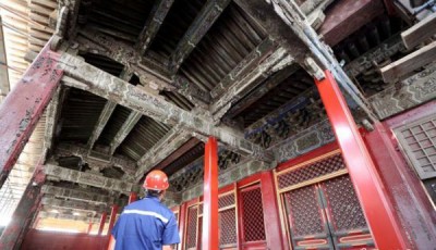 本次修缮,故宫将老坚持最大限度保留古建筑的史信息。