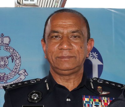 柔佛总警长拿督莫哈末卡立尔