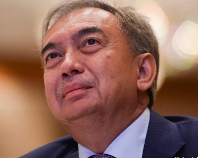 前首相拿督斯里纳吉之胞弟拿督莫哈最后尼扎姆阿都拉萨。