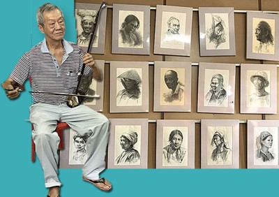 生活艺术家谢惠载花了9年时间，周游东南亚，以绘画作品分享他在路途上所遇到的美好，更现场拉奏二胡展现才华。(右）一幅幅栩栩如生的画作，是谢惠载的心血。