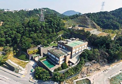 林青霞来同样所邢李(火原)送她的意外鹅山豪宅,值约5.8亿令吉,生同样说是贺她的60年逾花甲,啊来同样说是因邢在外来子的补充。