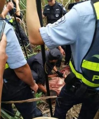 警署最后以甘蔗地用嫌犯拘捕。
