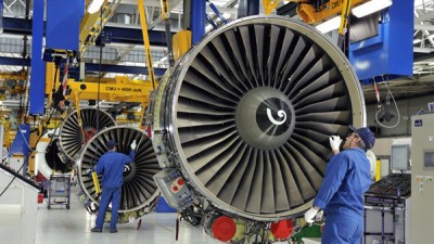 许男目标为通用电气航空的喷射引擎风扇叶片技术。
