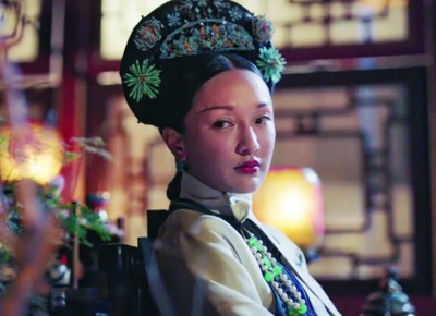 周迅在最终集在月光下死去。