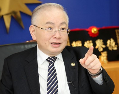 魏家祥:没人想要半壁江山。